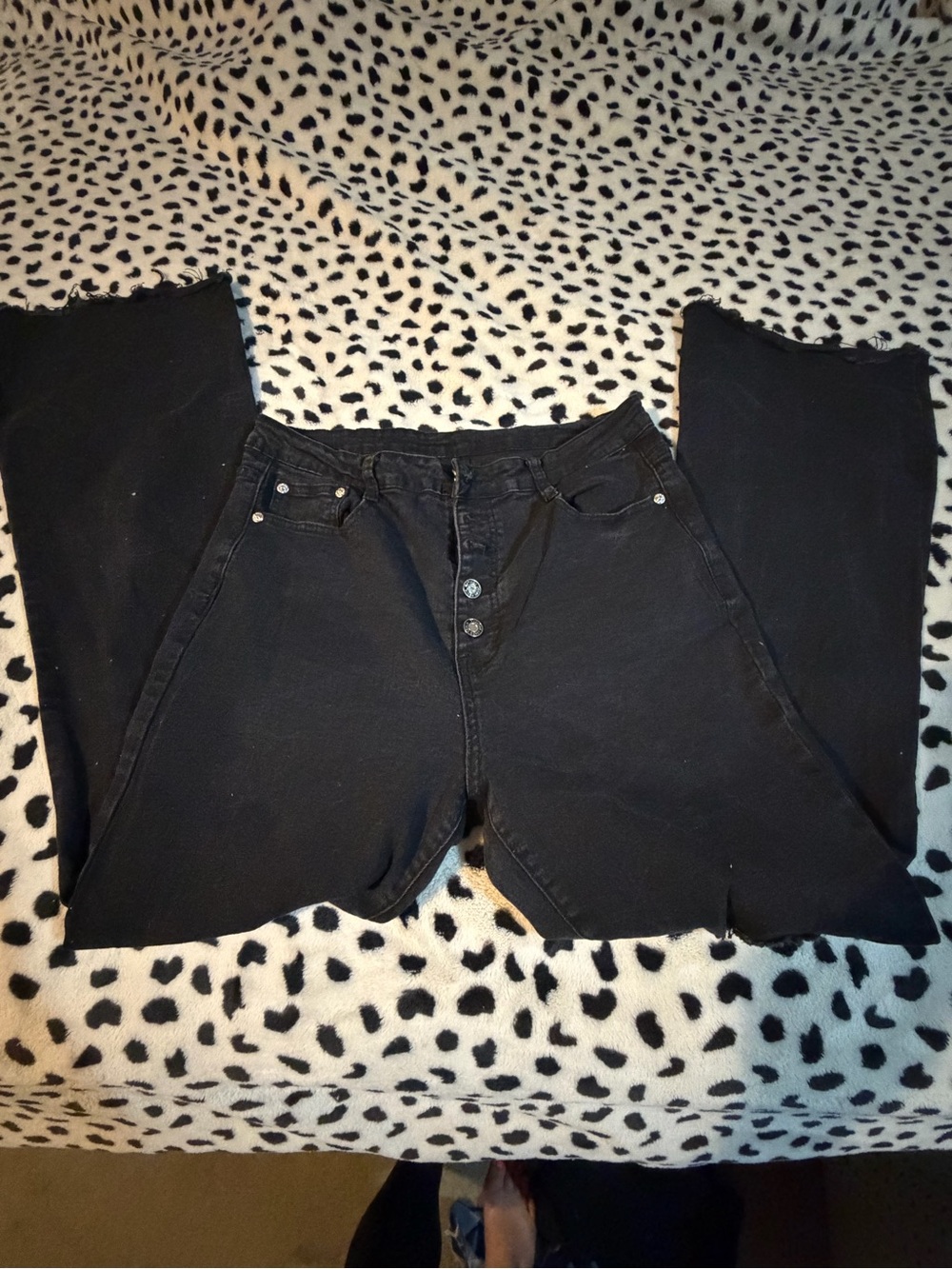 SHEIN Black High-Waist Flared Jeans with Button-Fly